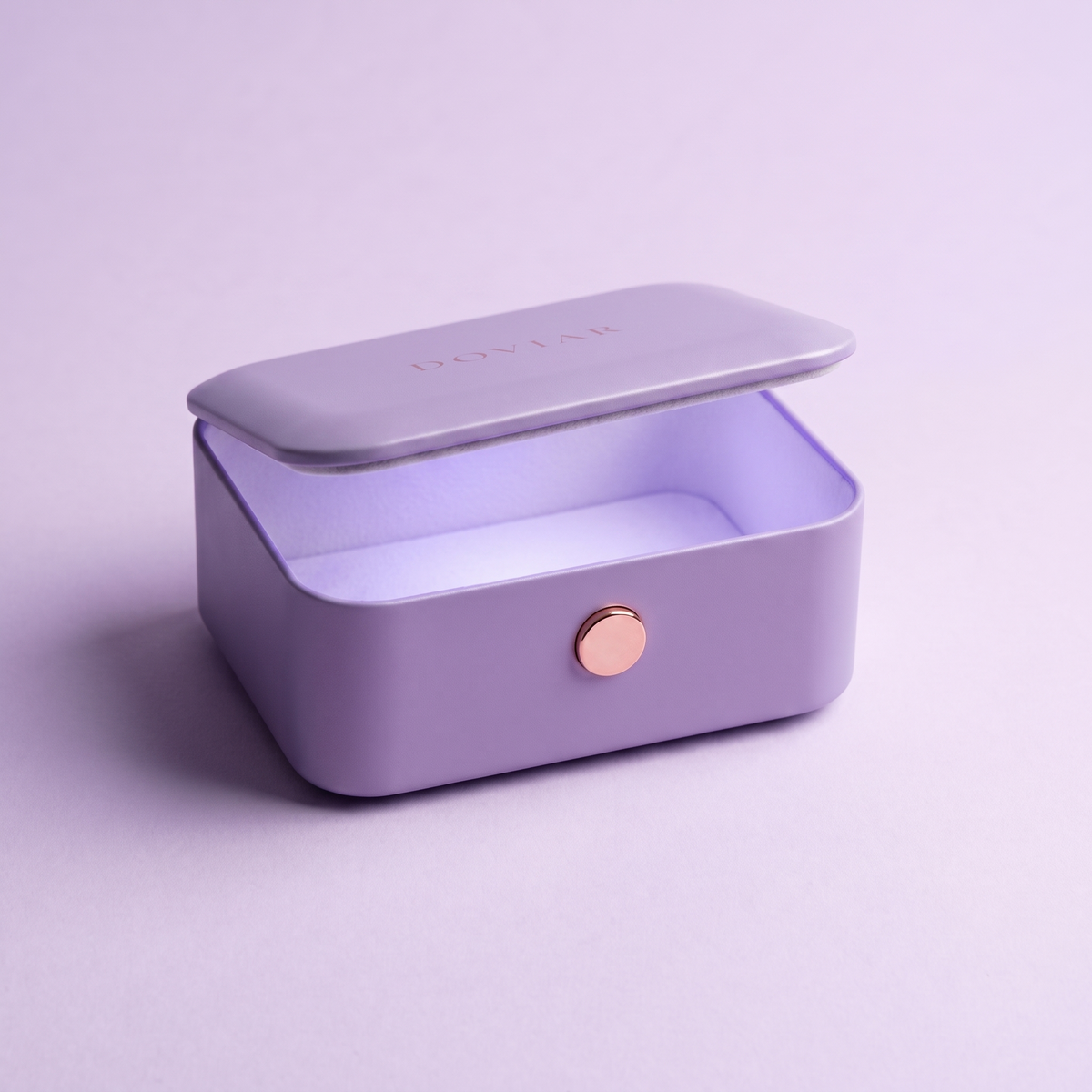 DOVIAR PURE UV-C storage box open with the light on
